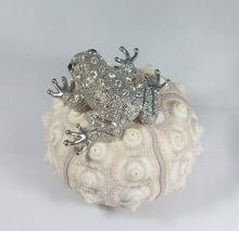 Load image into Gallery viewer, STAINLESS METAL WHITE-GOLD PLATED BROOCH "PRINCE FROG" WITH TYPE SWAROVSKI  STONES

