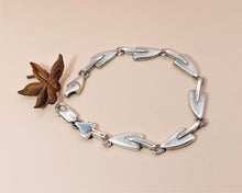 Load image into Gallery viewer, SILVER BRACELET 925⁰ DESIGN "LEAVES" 
