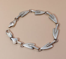 Load image into Gallery viewer, SILVER BRACELET 925⁰ DESIGN "LEAVES" 
